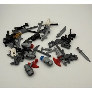 Lego Minifig Weapons And Tools  Assorted Lot 40 pieces 001
